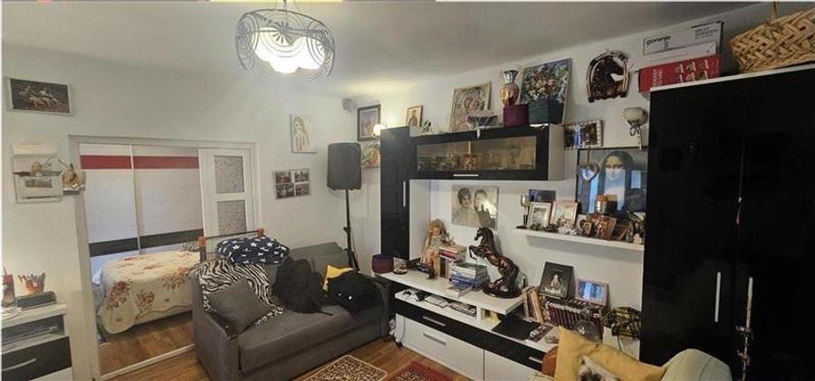 Casă individuală cu 2 camere cu Teren 47 Mp în Giurgiului