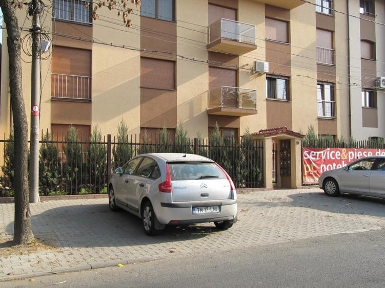 Birou, de 86 mp, în Blașcovici