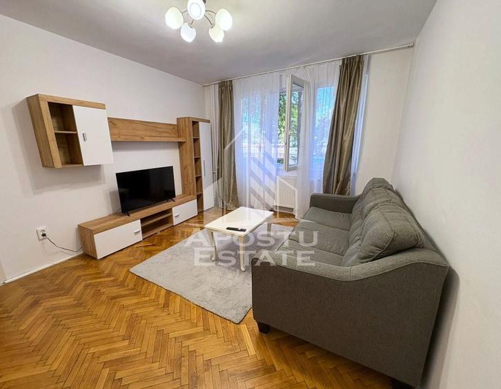 Apartament cu 3 camere decomandat, mobilat în Iosefin