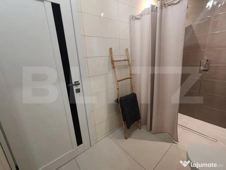 Casă cu 5 camere cu Teren 430 Mp în Central