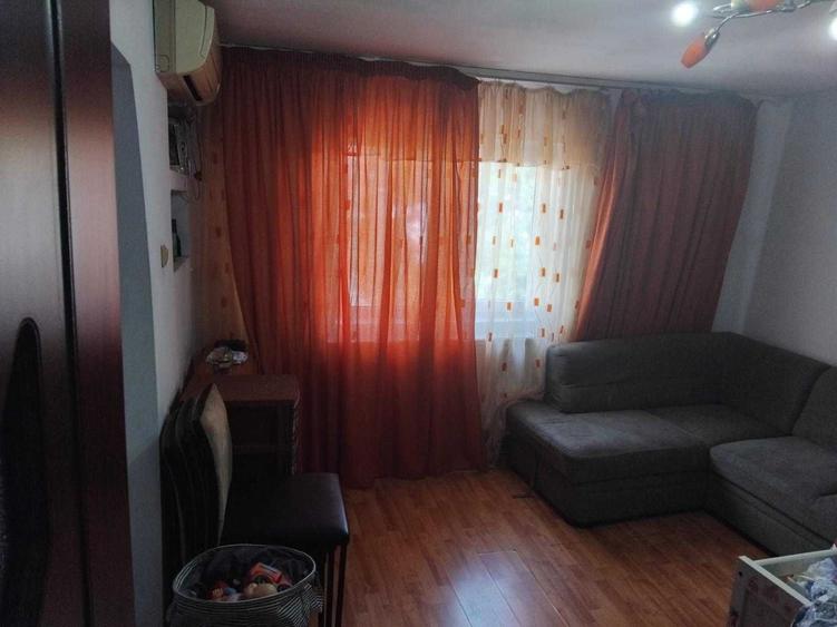 Garsonieră semidecomandată în Micro 3