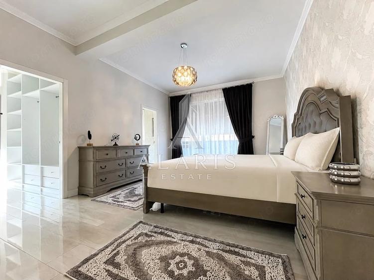 Apartament cu 4 camere semidecomandat în Torontalului
