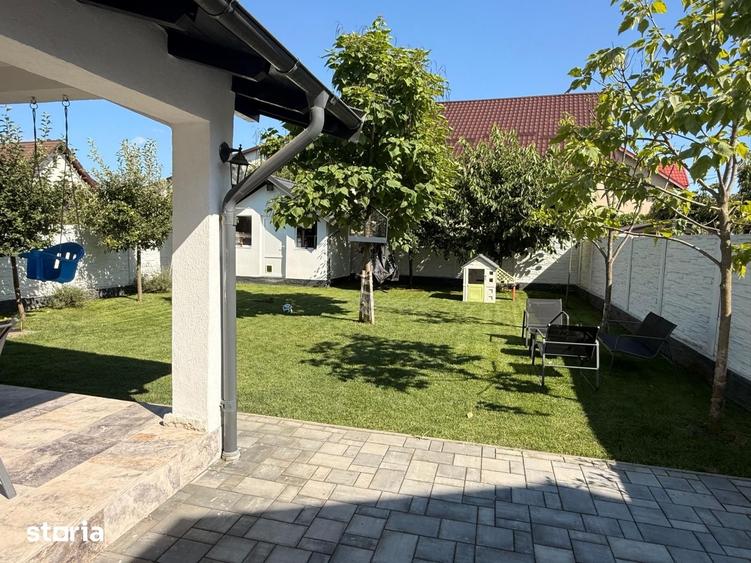 Casă cu 3 camere cu Teren 400 Mp în Mărăcineni