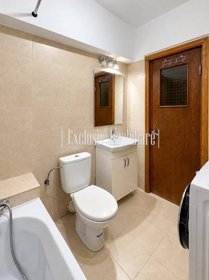 Apartament cu 3 camere în Tomis II