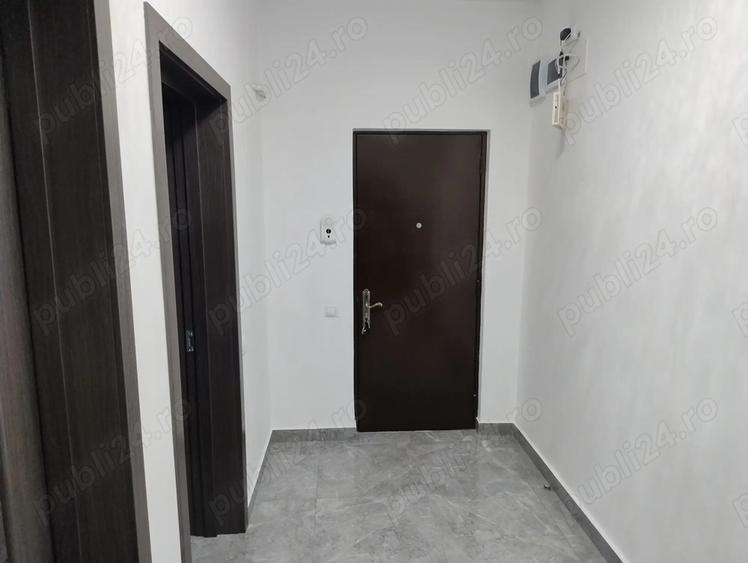 Apartament cu 2 camere decomandat, mobilat în Semicentral