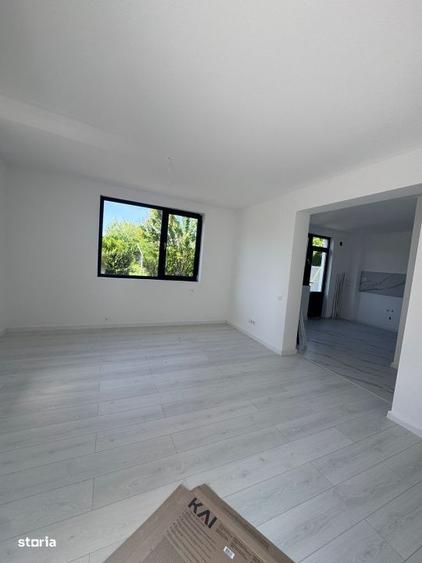 Casă cu 3 camere cu Teren 200 Mp în Central