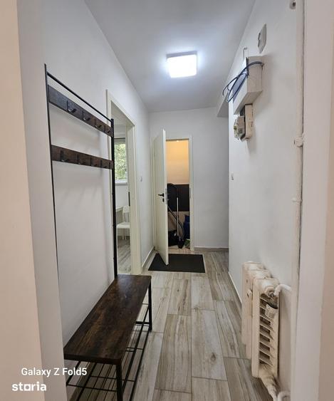 Apartament 2 camere, Pia?a 1 Decembrie, Ideal pentru birou sau cabinet - 13
