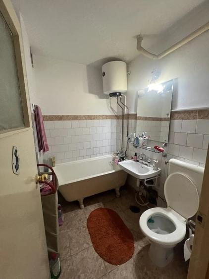 Apartament cu 2 camere semidecomandat în Kiseleff