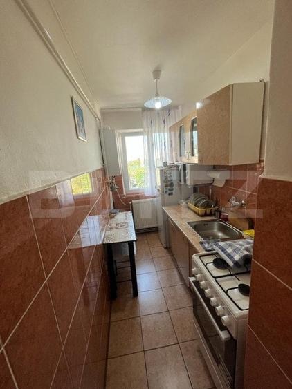Apartament cu 2 camere semidecomandat, mobilat în Micro 15
