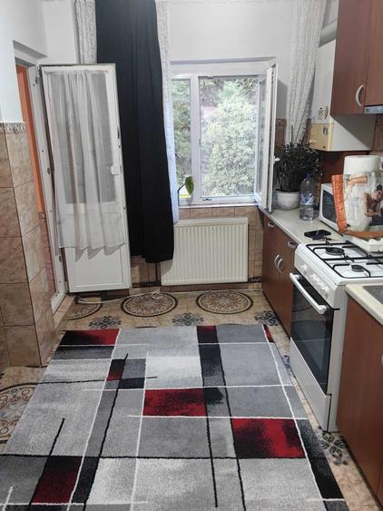 Apartament cu 2 camere decomandat în Sud
