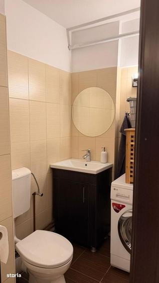Apartament cu 4 camere în Traian