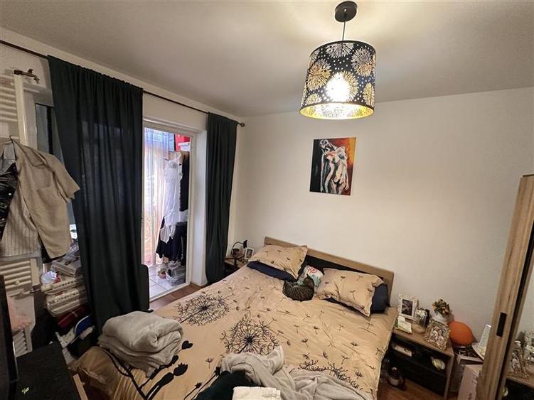 Apartament cu 2 camere nedecomandat în Girocului