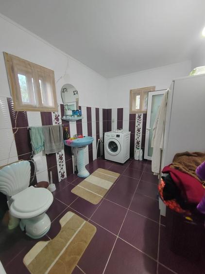 Casă individuală cu 2 camere cu Canalizare în Nord-Est