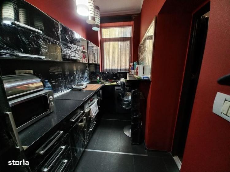 Apartament cu 3 camere în Traian