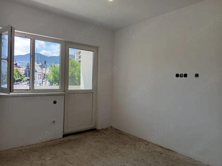Apartament cu 2 camere decomandat în Progresul