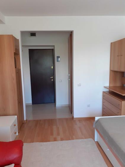 Apartament cu 2 camere nedecomandat în Centrul Civic