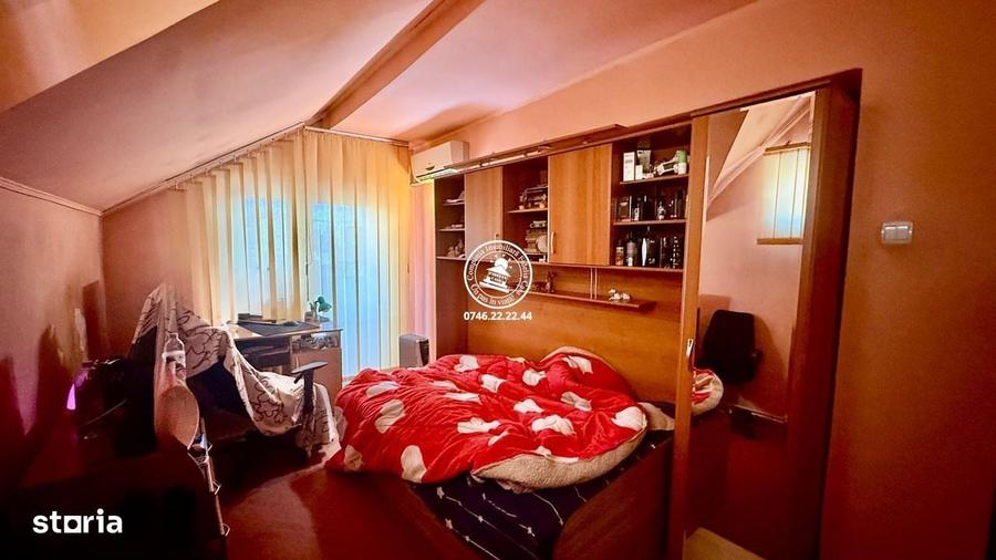 Casă cu 4 camere cu Teren 250 Mp în Păcurari