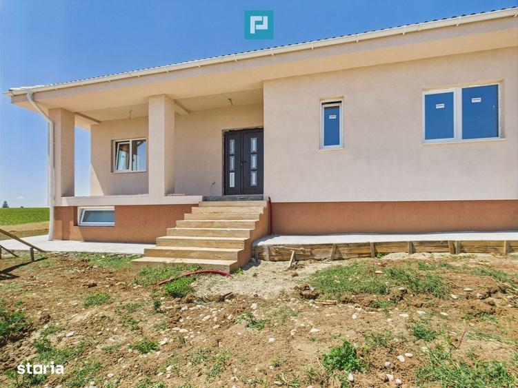 Casă cu 3 camere în Covaci