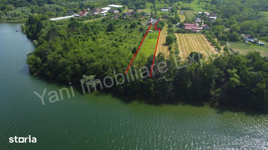 Casă cu 3 camere cu Teren 2157 Mp în Merișani