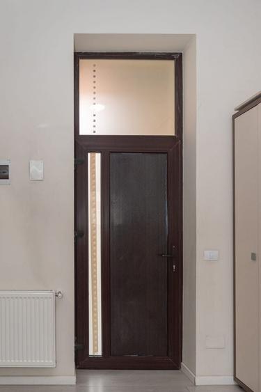 Apartament cu 2 camere, mobilat în Ultracentral