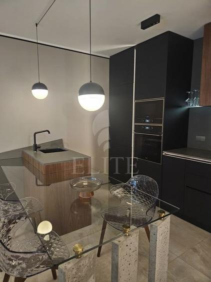 Apartament cu 2 camere semidecomandat în Mărăști