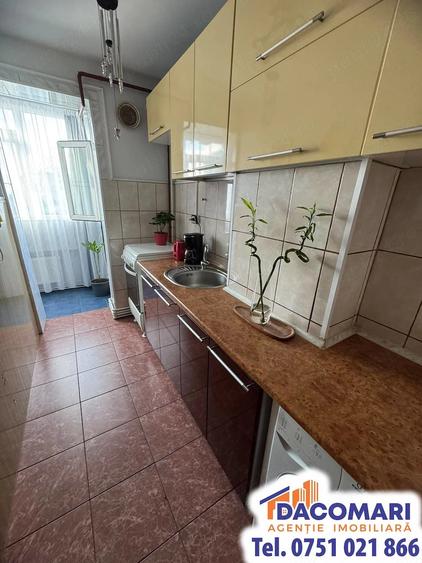 De vanzare- apartament 2 camera, micro 19, etaj 7 10 - 5