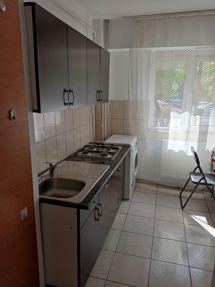 Garsonieră decomandată în Exterior Vest