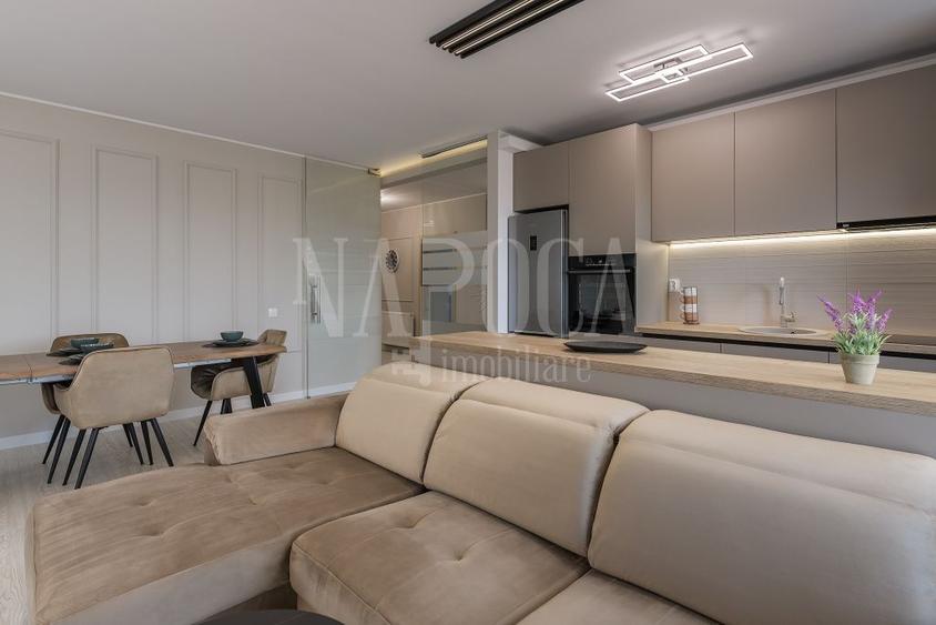 Apartament cu 4 camere semidecomandat, mobilat în Zorilor