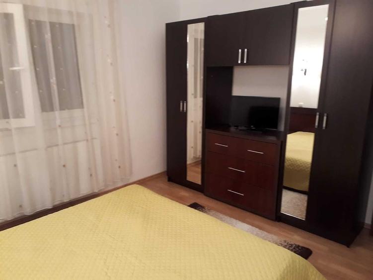 Apartament cu 3 camere decomandat în Militari