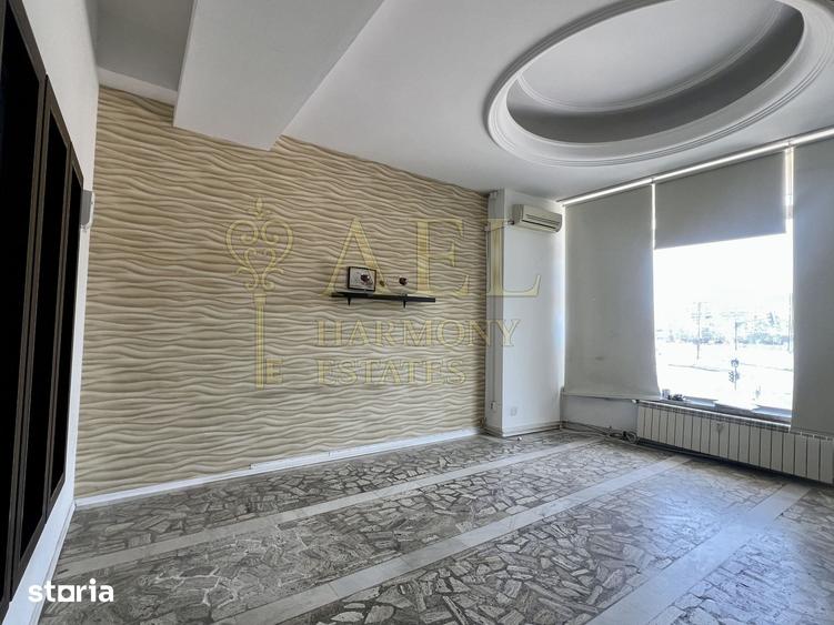 Spațiu comercial, de 211 mp, în Centrul Civic