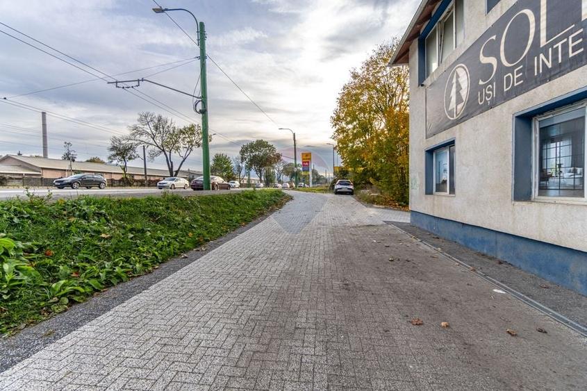 Hotel/Pensiune, de 1,651.2800292969 mp, în Triaj