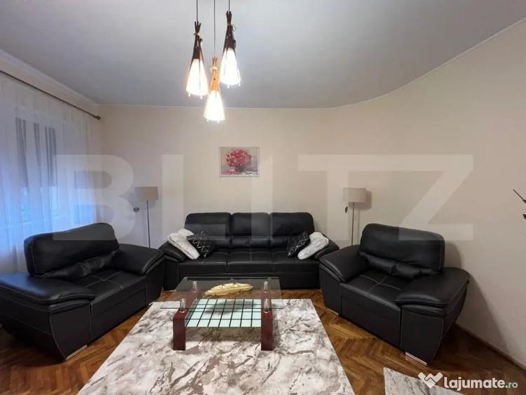 Casă cu 6 camere cu Teren 345 Mp în Titulescu