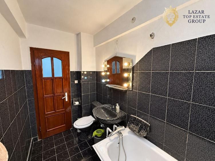 Apartament cu 3 camere semidecomandat, mobilat în UTA