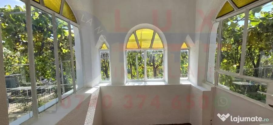 Casă cu 3 camere cu Teren 532 Mp în Păcii