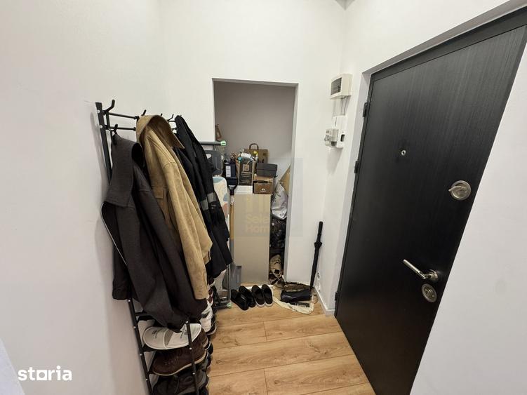Apartament cu 3 camere semidecomandat, mobilat în Eminescu