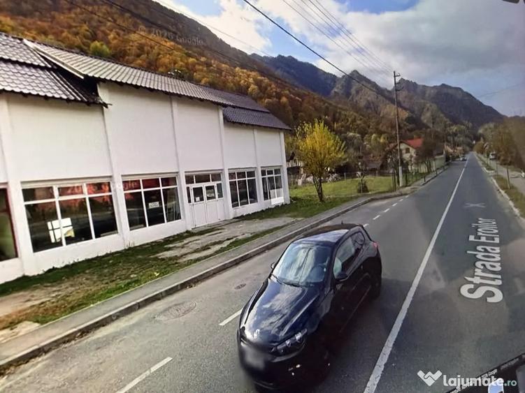 Spațiu comercial, de 420 mp, în Central