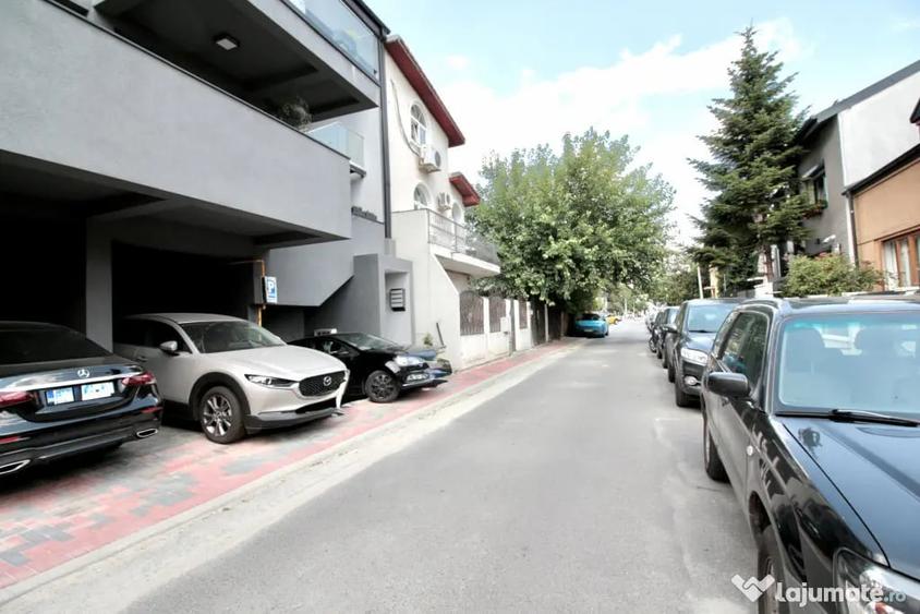Spațiu comercial, de 41 mp, în Muncii
