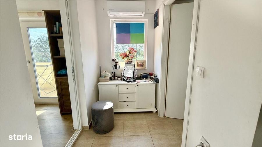 Casă cu 4 camere în Popricani