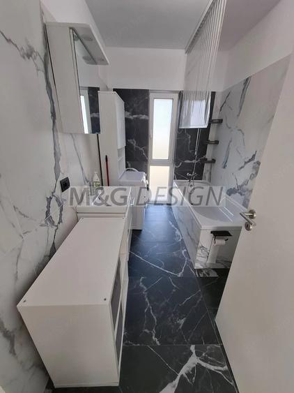 Apartament cu 2 camere semidecomandat în Ghiroda
