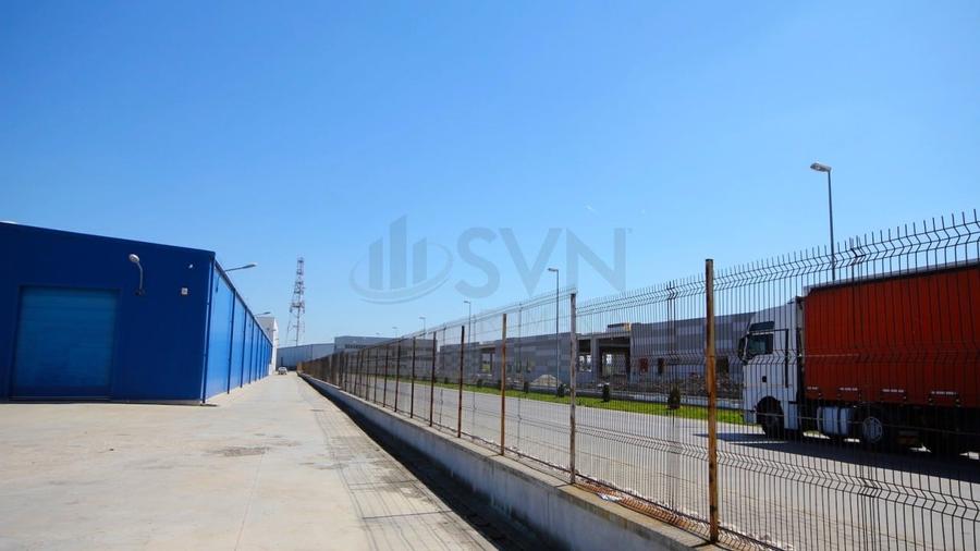 Birou, de 5,373 mp, în Militari