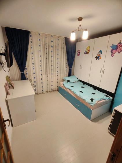 Apartament cu 2 camere decomandat în Trivale