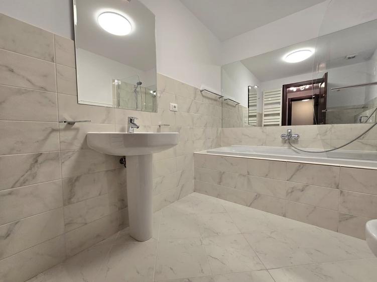 Apartament cu 3 camere în Kiseleff