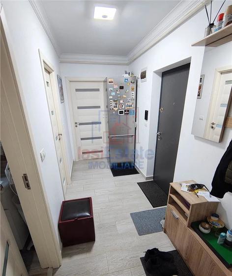 Apartament cu 2 camere decomandat în Filiași