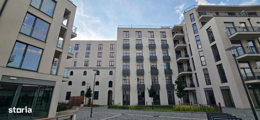 Apartament cu 2 camere în Centru Civic