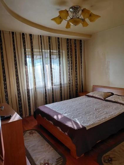 Apartament 3 camere decomandat, 72.00mp, zona Craiovita Noua - 2