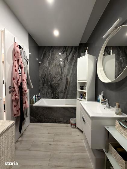 Apartament cu 2 camere semidecomandat în Lipovei