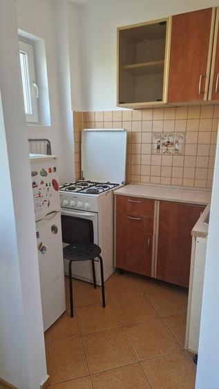 Garsonieră decomandată în Drumul Taberei