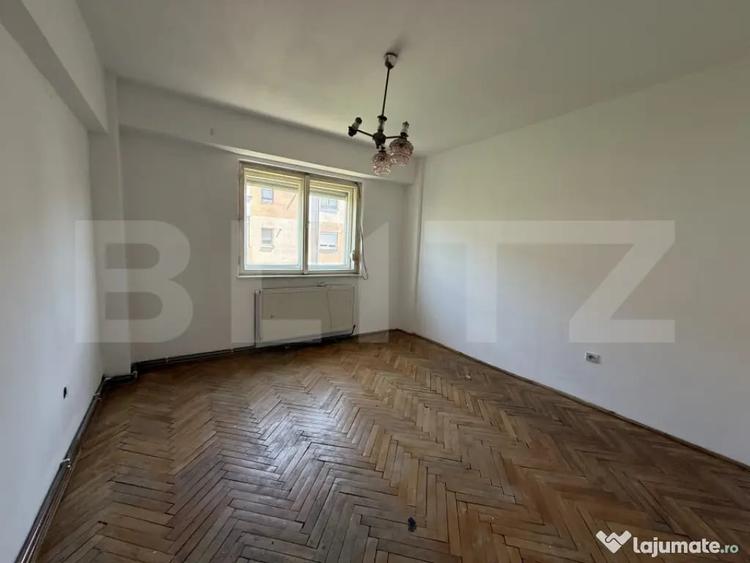 Apartament 3 camere, 67 mp, zona Micro 16 - 1
