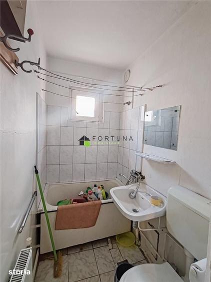 Apartament cu 2 camere semidecomandat în Central