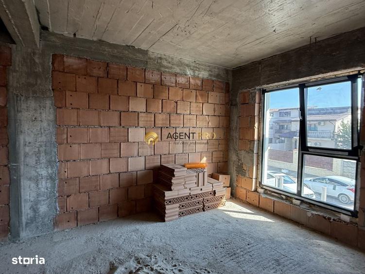 Casă cu 4 camere cu Teren 426 Mp în Central
